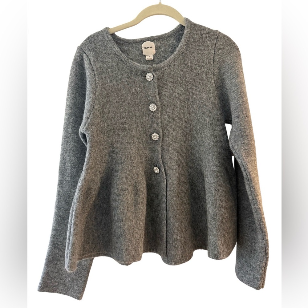 [SOLD] MAEVE- Gray Button-Up Cardigan, size S